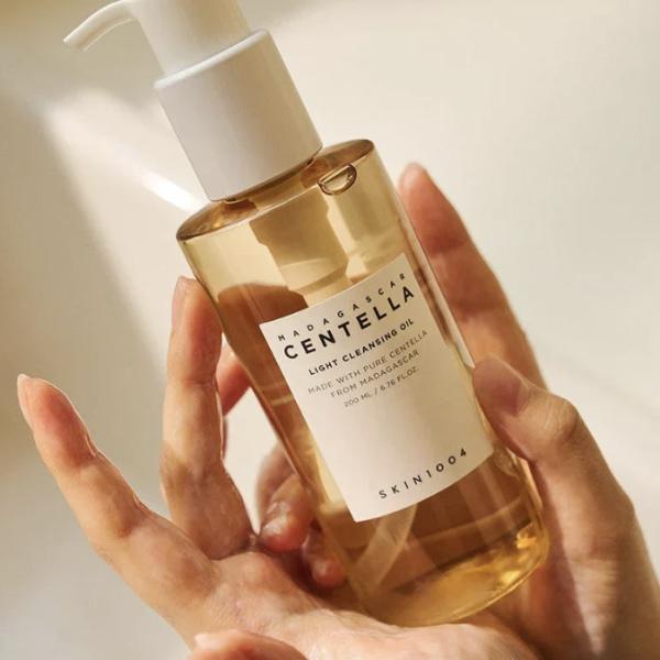 Centella Light Cleansing Oil